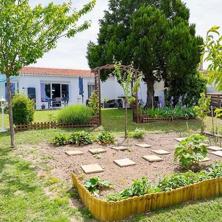 "Logis Debussy"- Saintes Villa Dış mekan fotoğraf