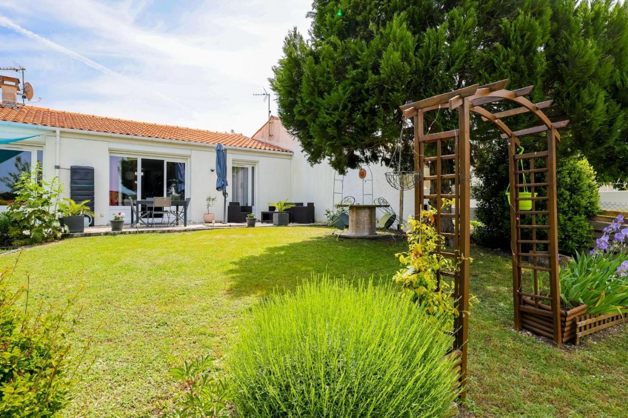 "Logis Debussy"- Saintes Villa Dış mekan fotoğraf