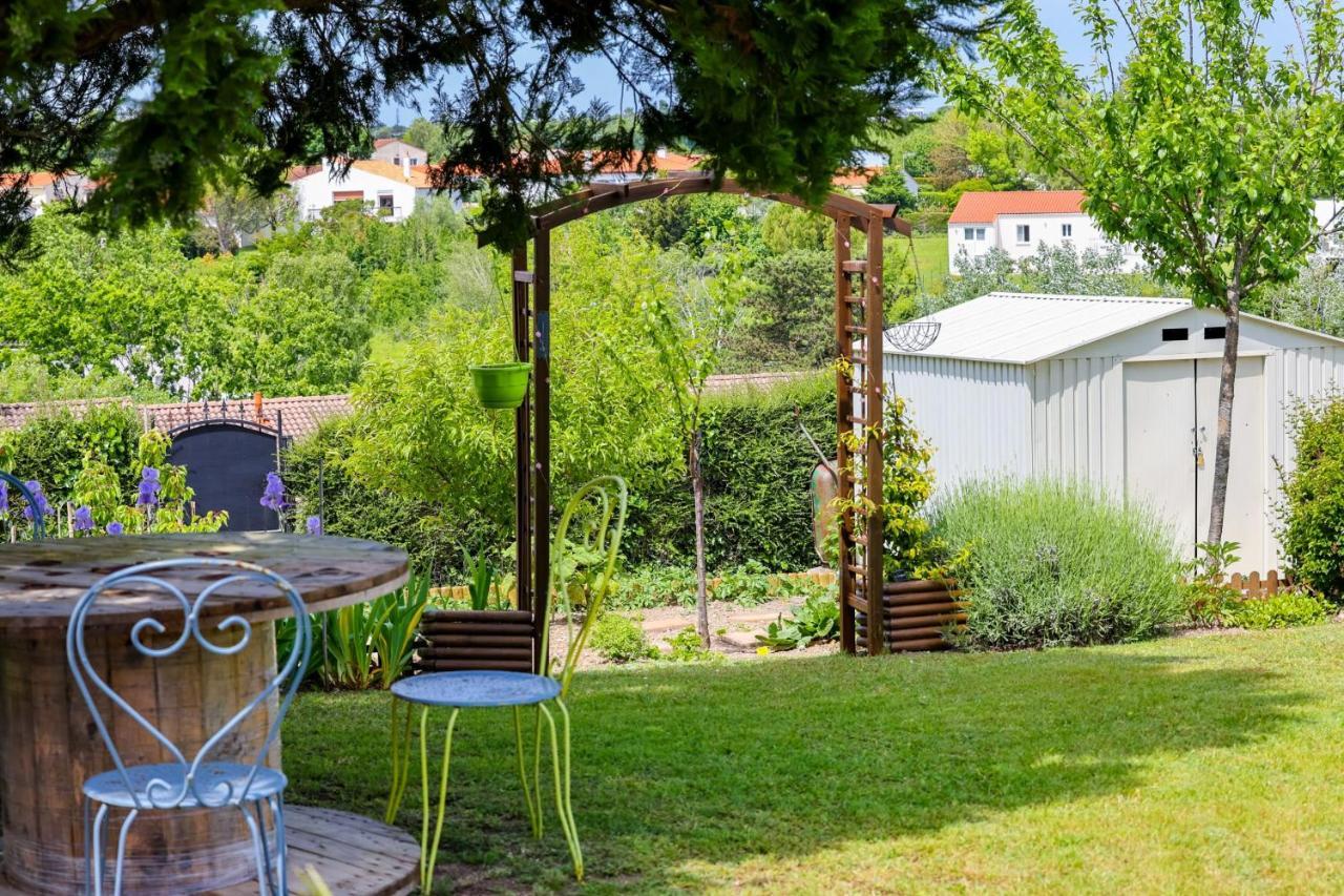 "Logis Debussy"- Saintes Villa Dış mekan fotoğraf